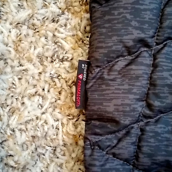 The North Face Thermoball shirt jacket - Picture 9 of 9